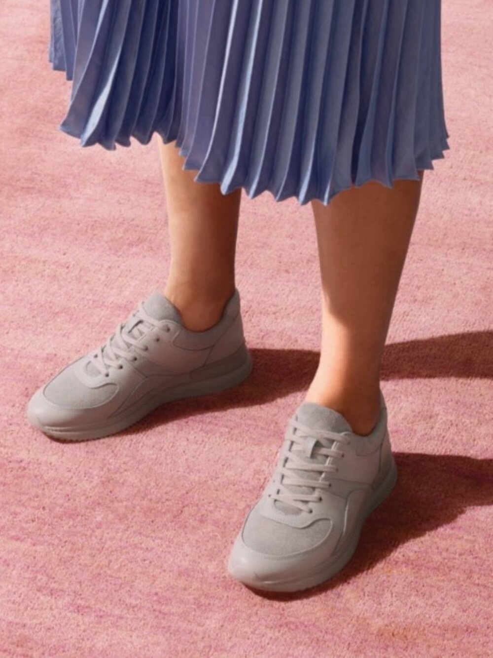 Everlane The Trainer Sneakers - Picture 4 of 9